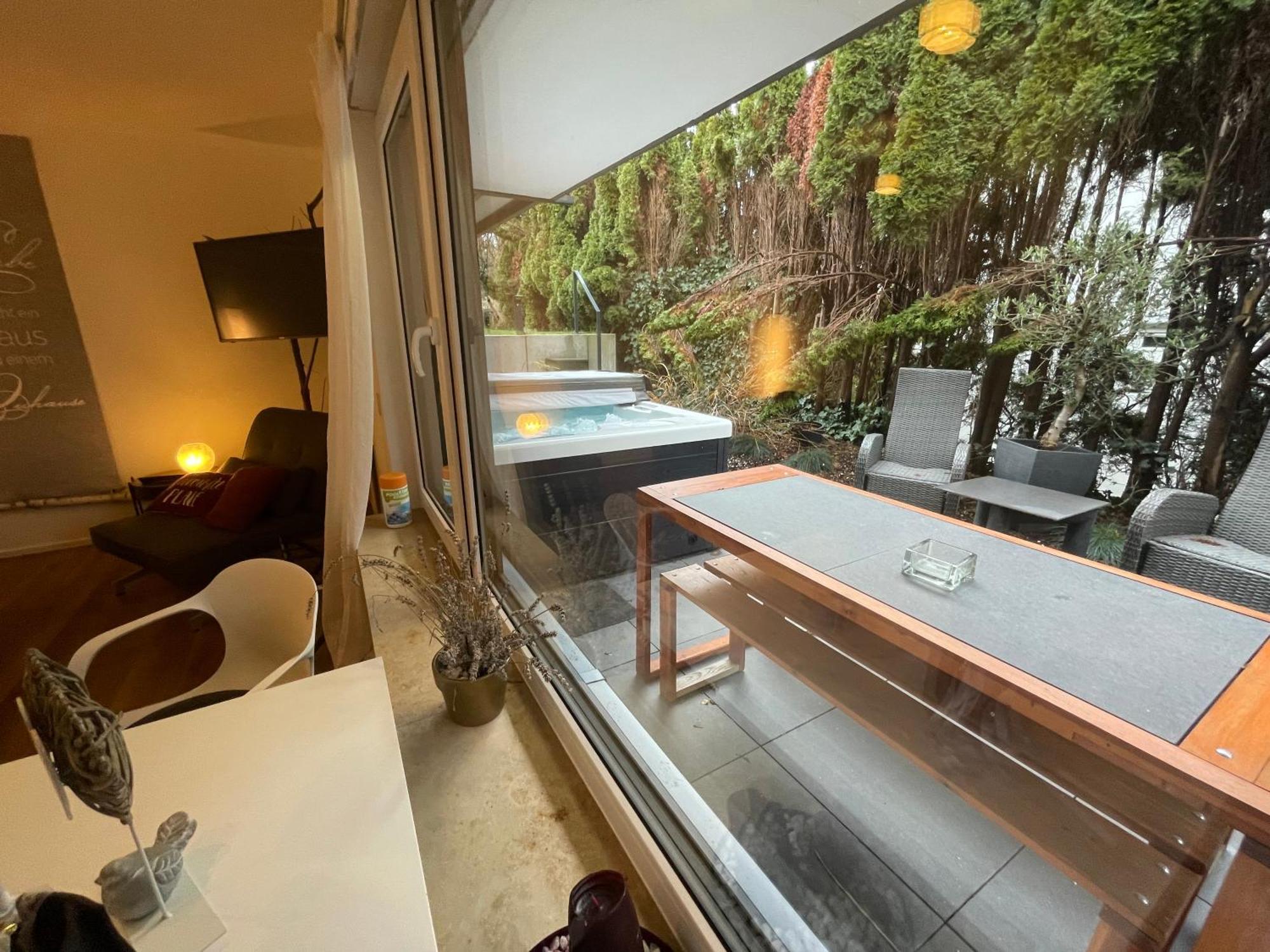 Rosmarin - Kuschelige Fewo - Romantik & Entspannung Im Whirlpool Auf Privater Terrasse, Ruhe & Hund Willkommen - By Ferienwohnenamsee - Uberlingen Exterior foto
